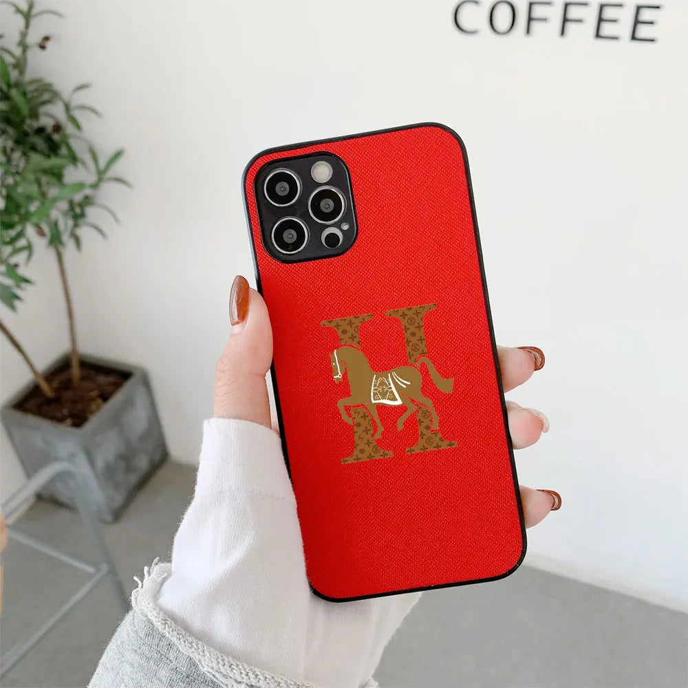 Funda de cuero Classic Horse H Cross ✨ - ¡Elegancia y protección atemporales!