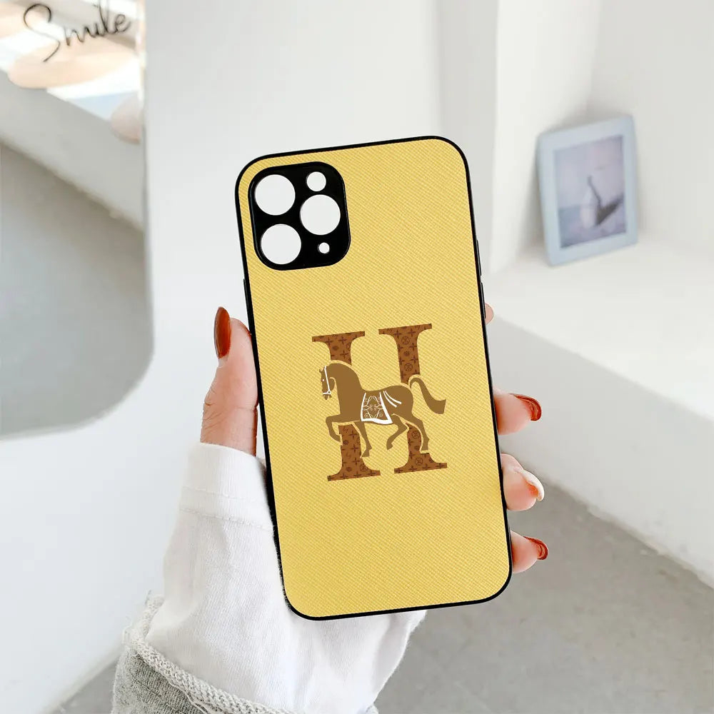 Funda de cuero Classic Horse H Cross ✨ - ¡Elegancia y protección atemporales!